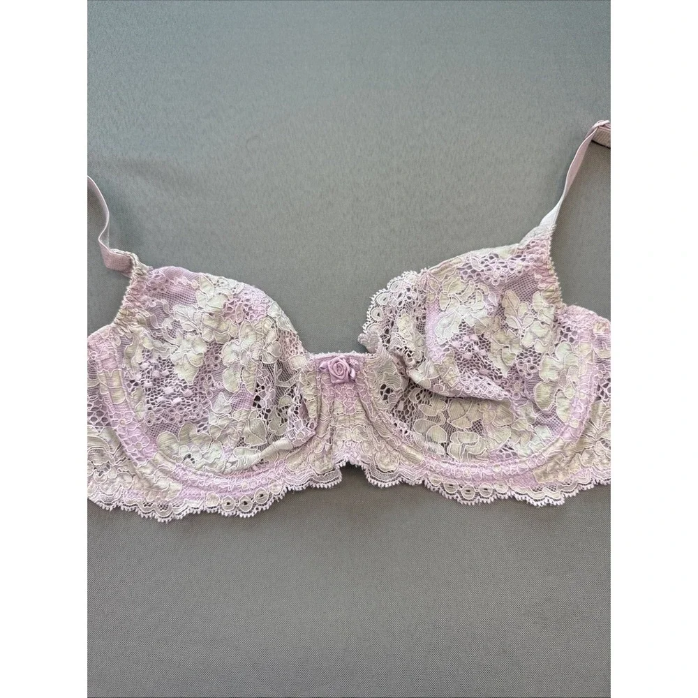 Victoria's Secret Size‎ 34D Bra Lilac Purple Floral Lace Lined Demi Underwire